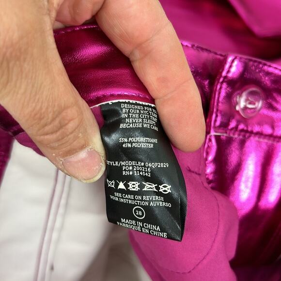 Blank NYC x Free People Women’s 28 Hot Pink Vegan Leather Wide Leg Pants NWT - Picture 10 of 10